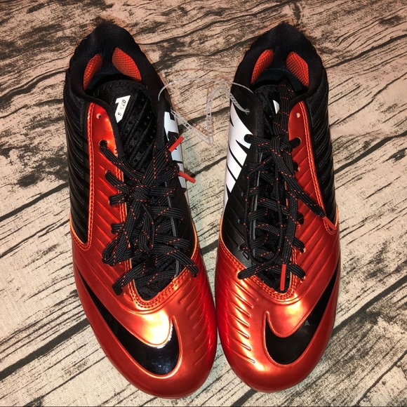 New Nike Vapor Speed Low TD Football Cleats - Picture 2 of 8